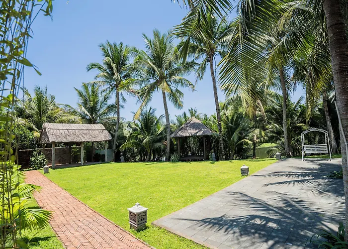 Riverside Bamboo Resort Hội An